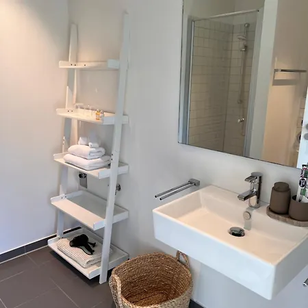 Sonniges Hinterhaus Og Innenstadt